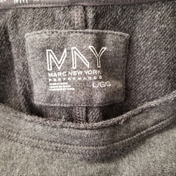 MNY Marc New York Long Sleeve Knit Embellished Gray Top Size L - Picture 7 of 8